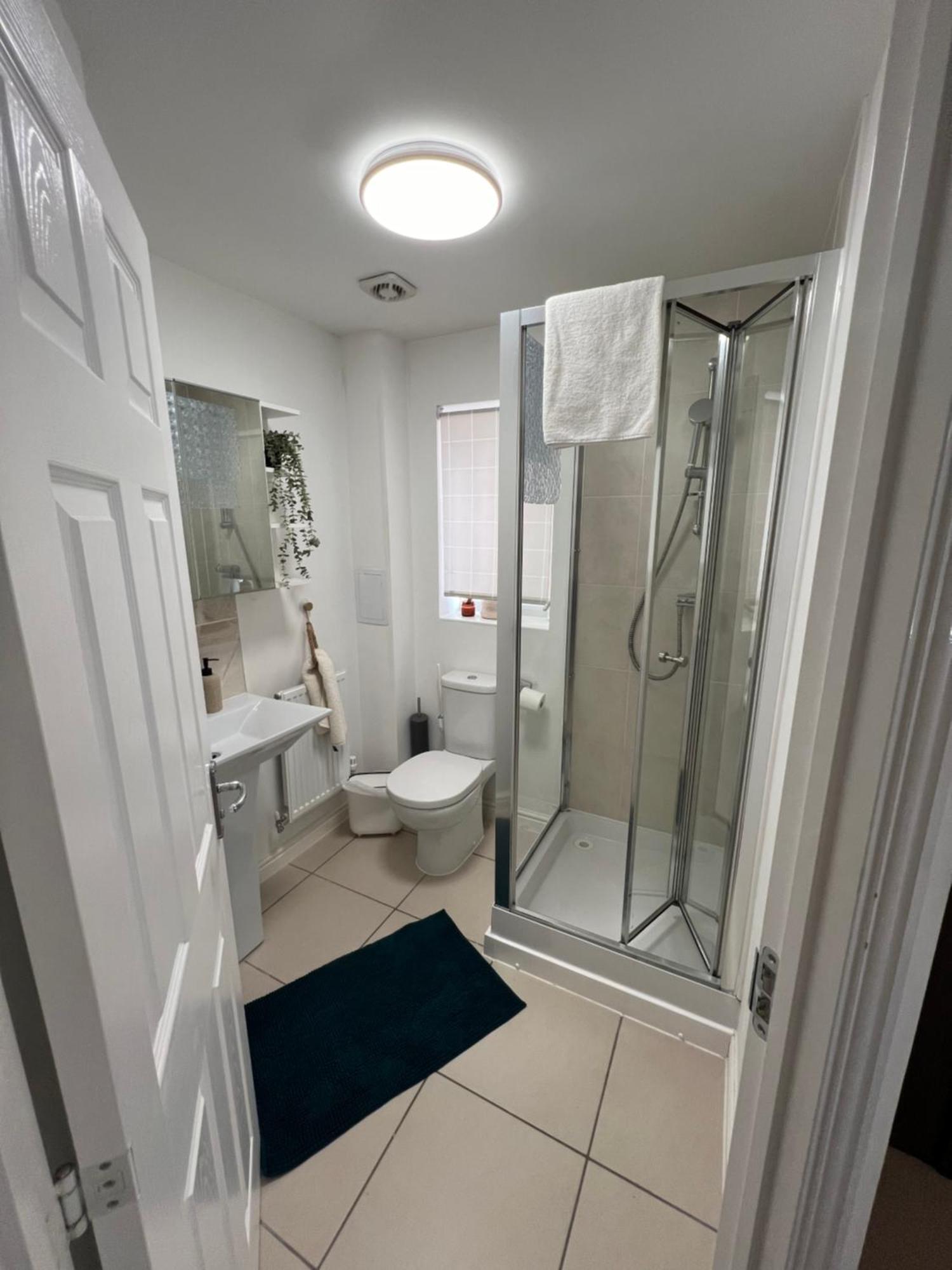 Spacious Modern 4Bd House Kingston upon Hull Exteriör bild