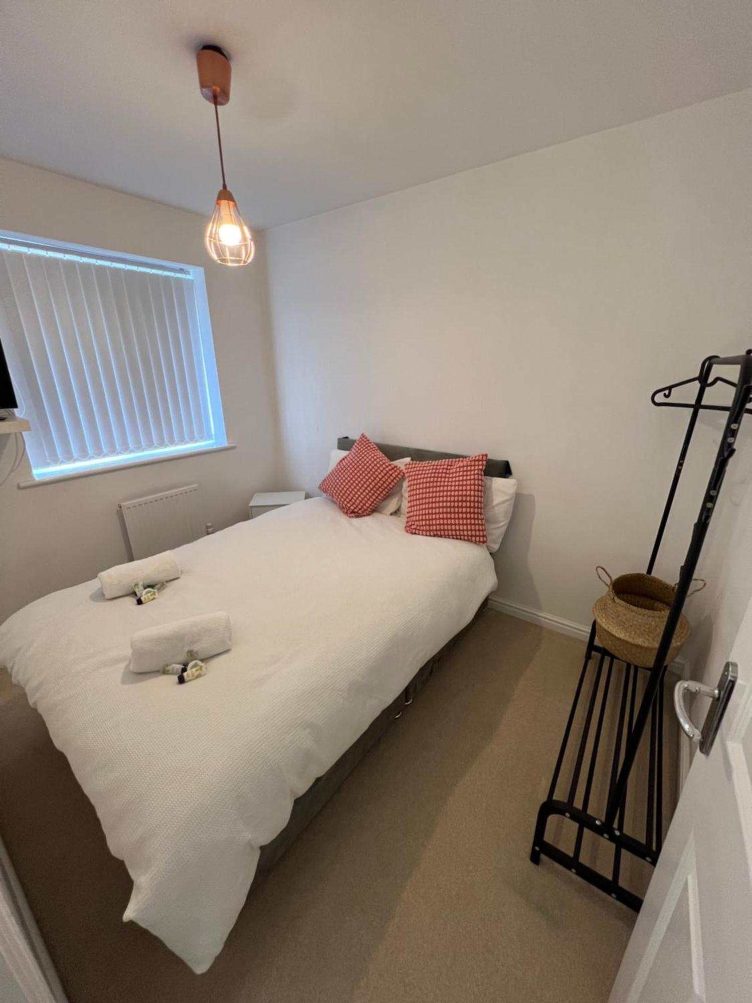 Spacious Modern 4Bd House Kingston upon Hull Exteriör bild